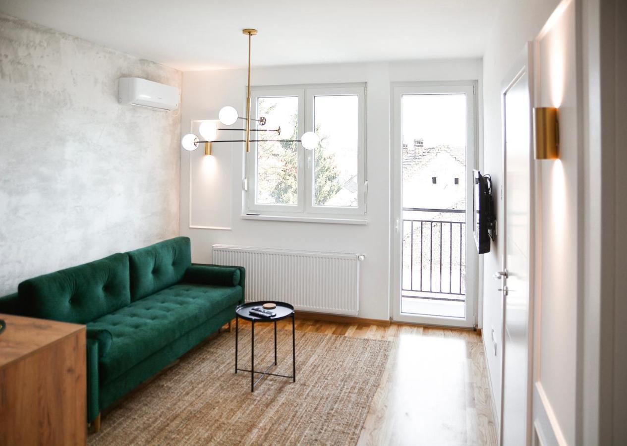 Crown Apartment Subotica Luaran gambar