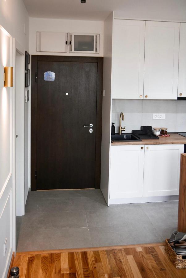 Crown Apartment Subotica Luaran gambar
